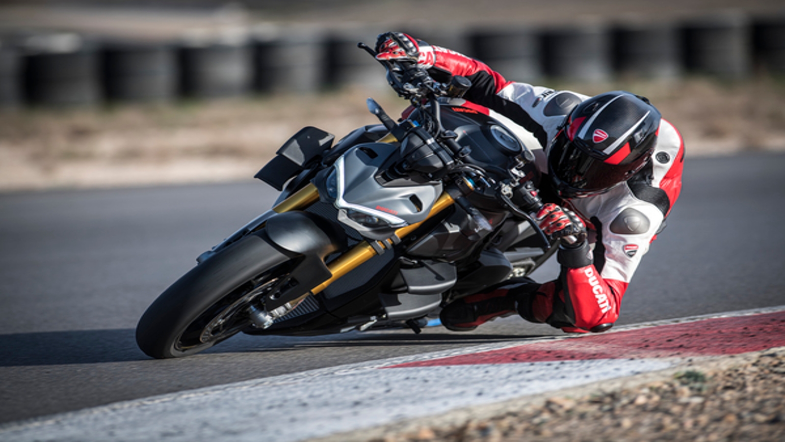 Ducati Monster 1200 mileage HT Auto