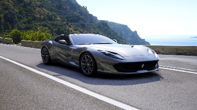 Ferrari 812 (HT Auto photo) 