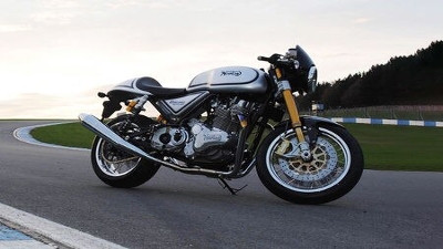 Norton Commando 961 Cafe Racer (HT Auto photo)