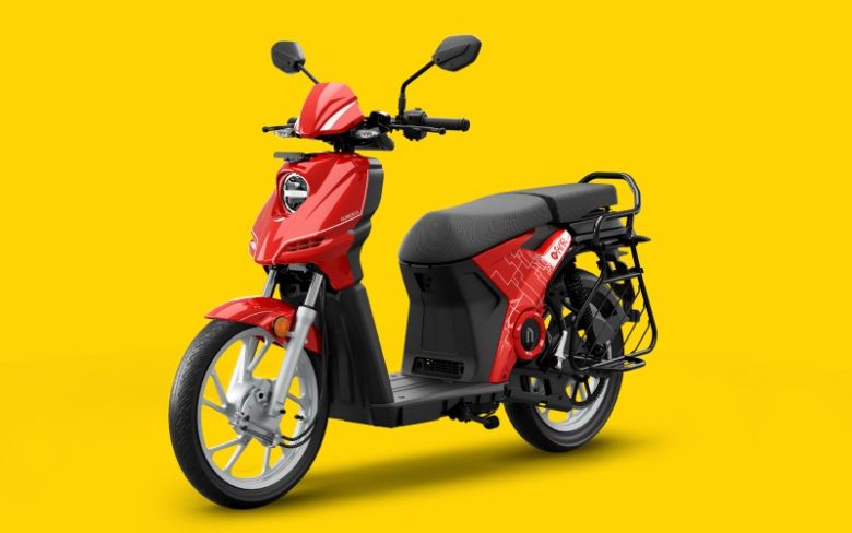 e-Luna X3 Plus Price 2025: Mileage, Colours, Images, Reviews
