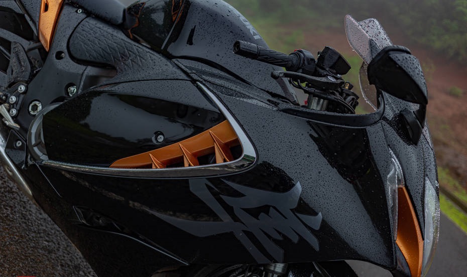 Ninja ZX-10R STD Price 2026: Mileage, Colours, Images, Reviews