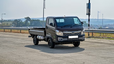 Tata Intra V20 Gold (HT Auto photo) 