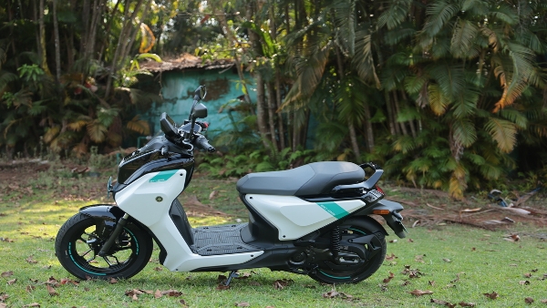 その他 440 exterior_yamaha-ec-06_left-
