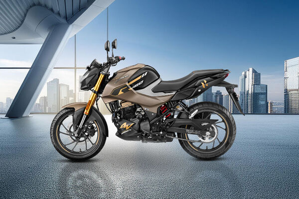 Pulsar NS160 STD Price 2025: Mileage, Colours, Images, Reviews