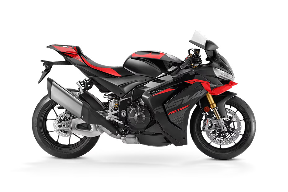 Aprilia RSV4 Black