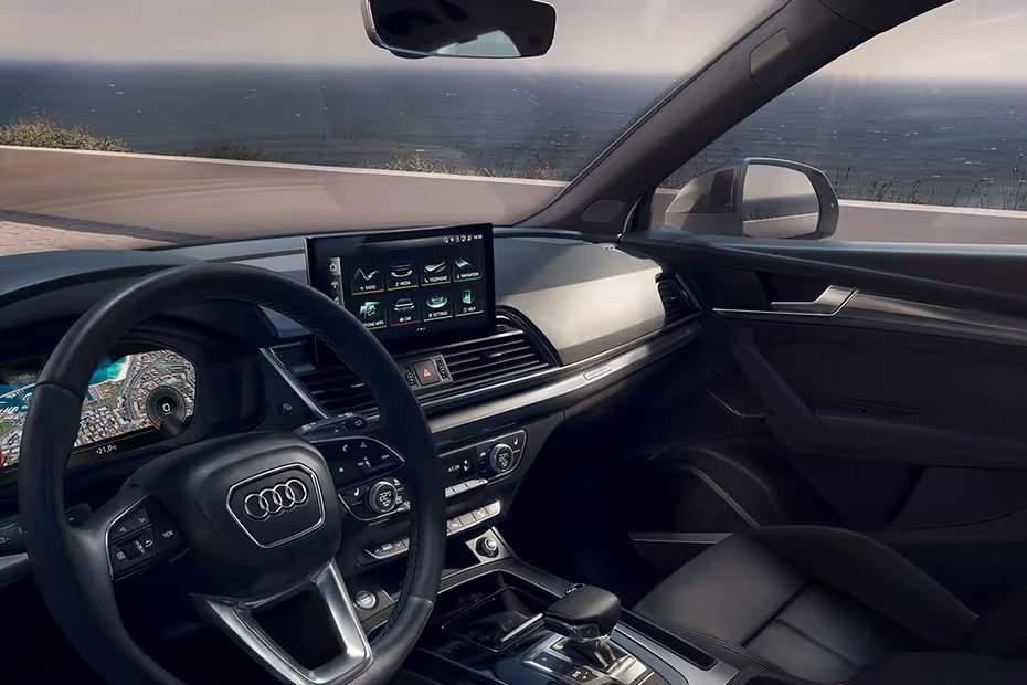 Audi Q5 Dashboard