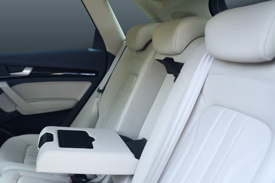Audi Q5 Rear Seats