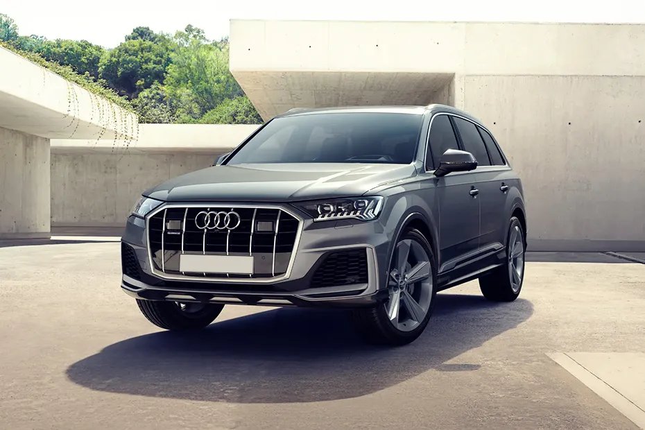 Audi Q7 [2022-2024] Front Left Side