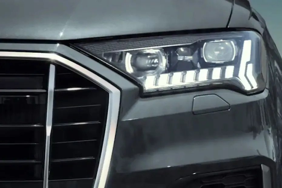 Audi Q7 [2022-2024] Headlight