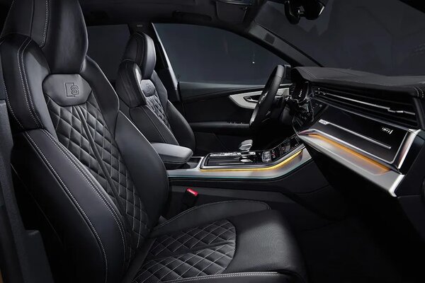 Audi Q8 2024 Door View Of Driver Seat