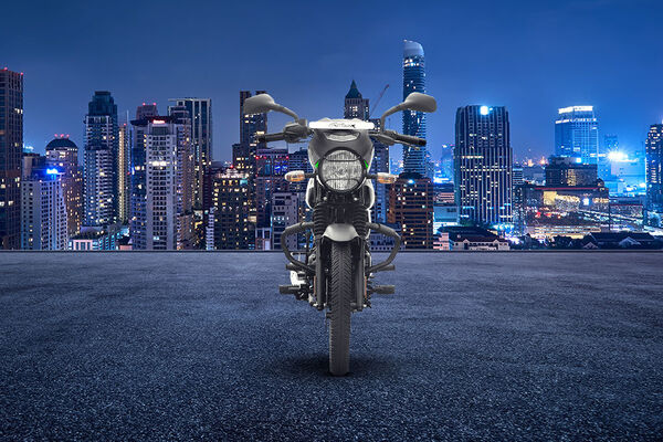 Bajaj CT 125X [2022-2024] Front View