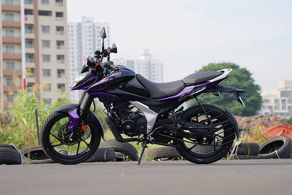 Bajaj Pulsar N125