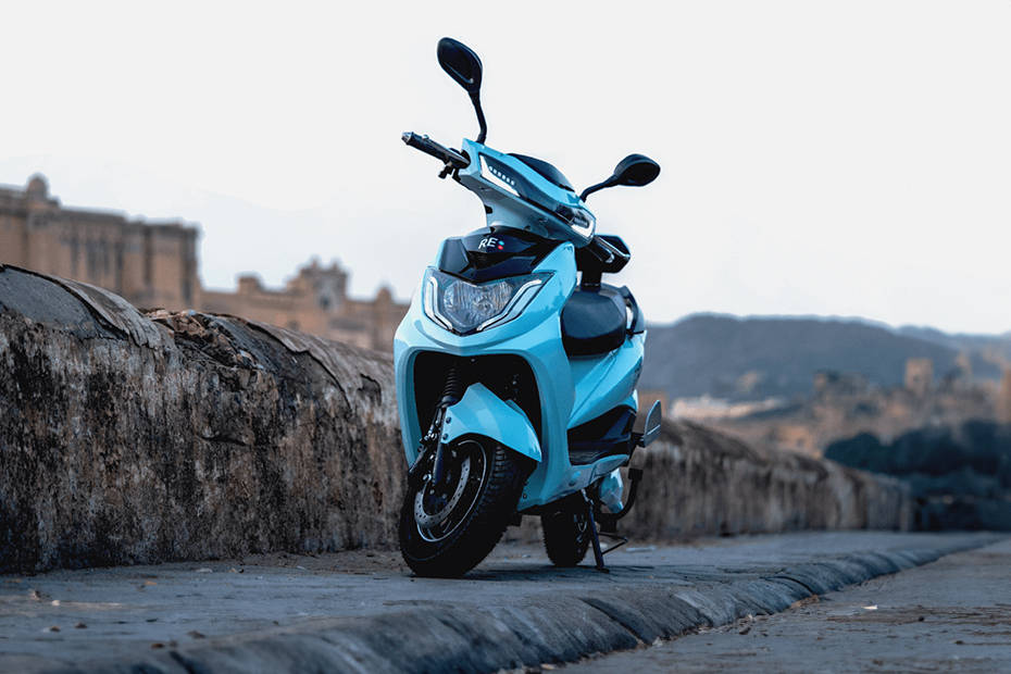 BattRE Electric Mobility LoEV Front View