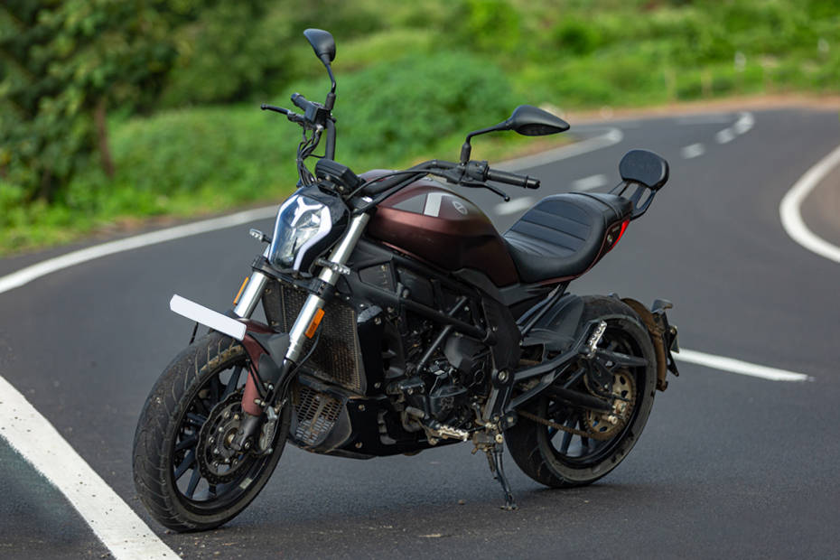Benelli 502 C Front Left View