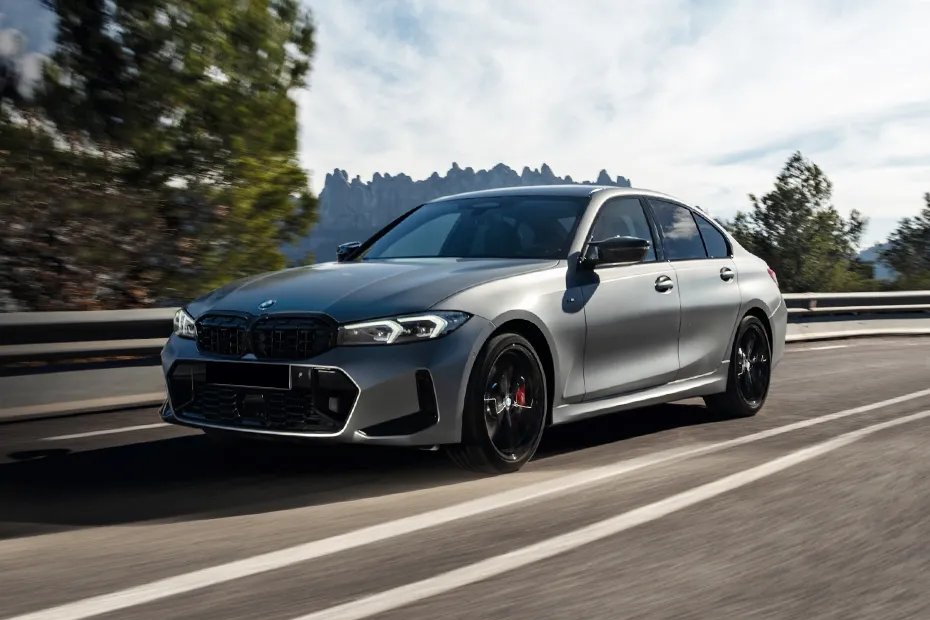 BMW 3 Series [2019-2022] Front Left Side
