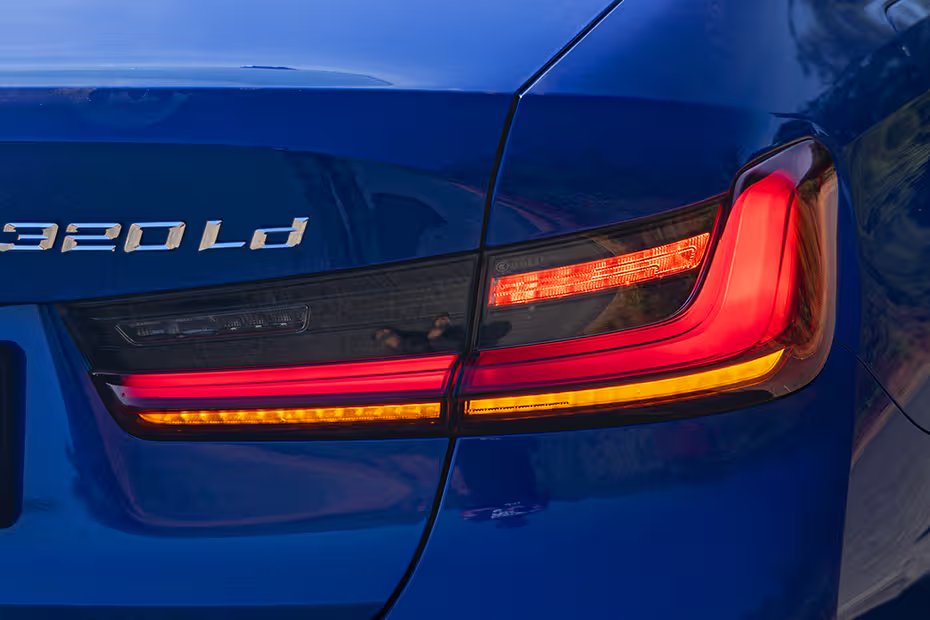 BMW 3 Series [2019-2022] Taillight