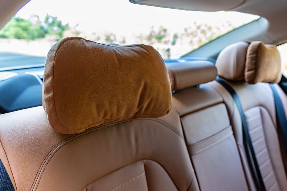 BMW 3 Series [2019-2022] Seat Headrest