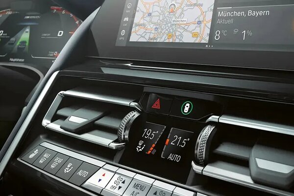 BMW 8 Series Front Air Vents 144.jpg