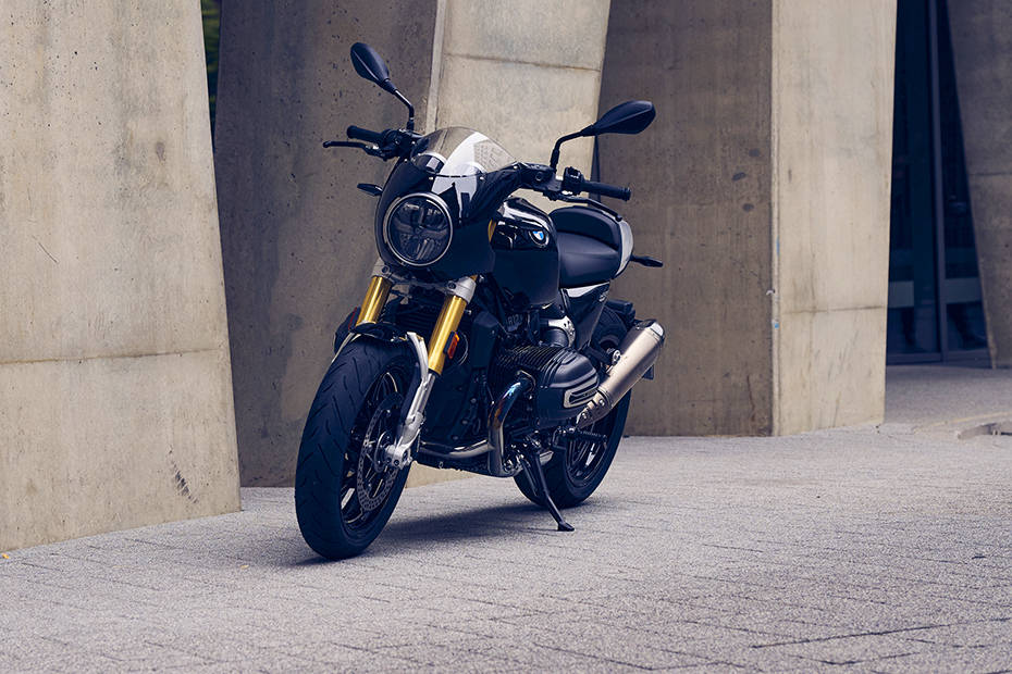 BMW R 12 nine T Front View
