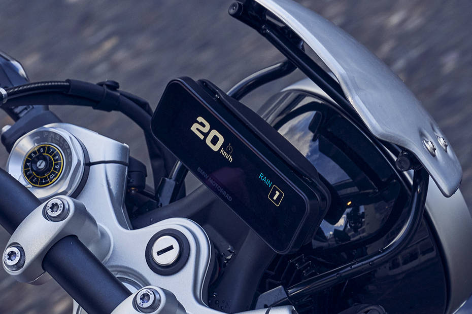 BMW R 12 nine T Speedometer View