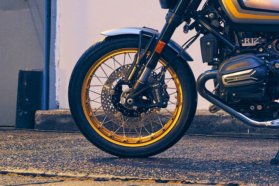 BMW R 12 Front Tyre View