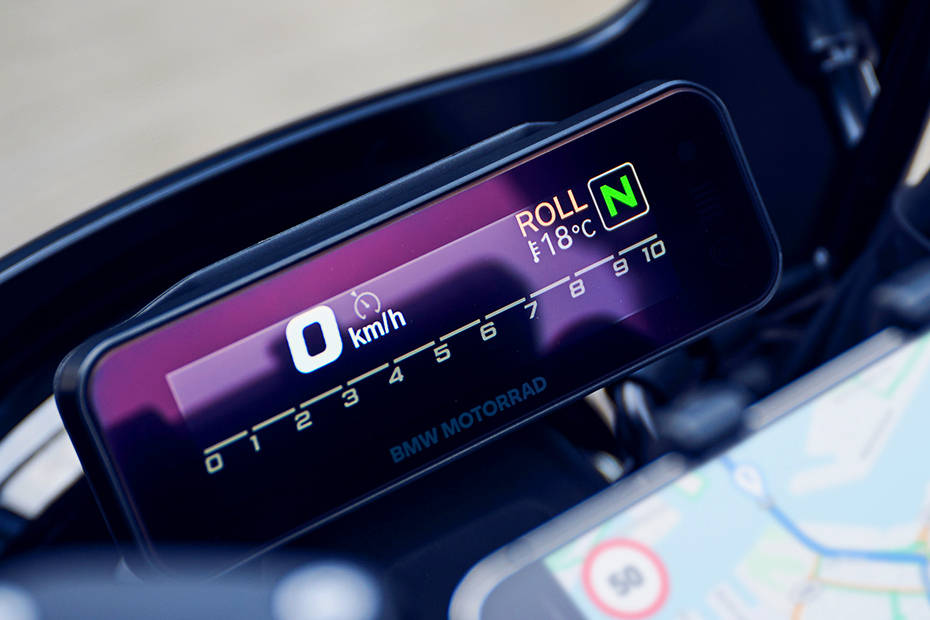 BMW R 12 Speedometer View