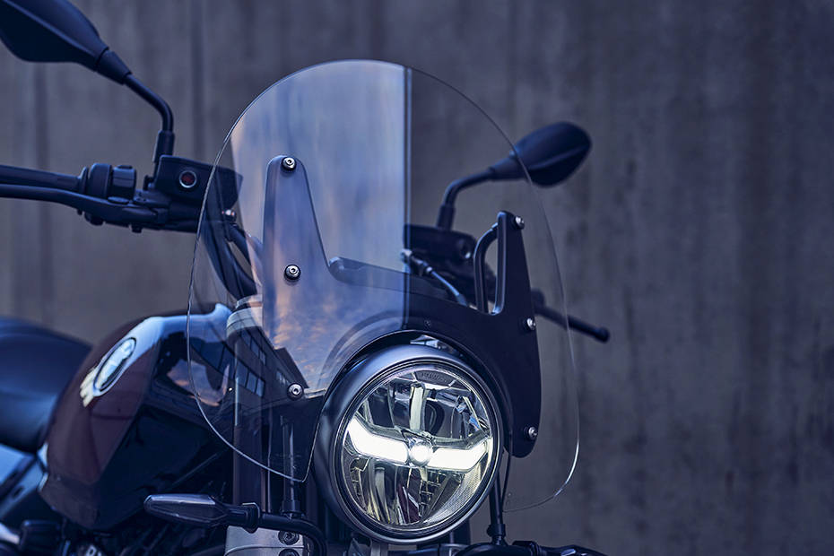 BMW R 12 Windshield View