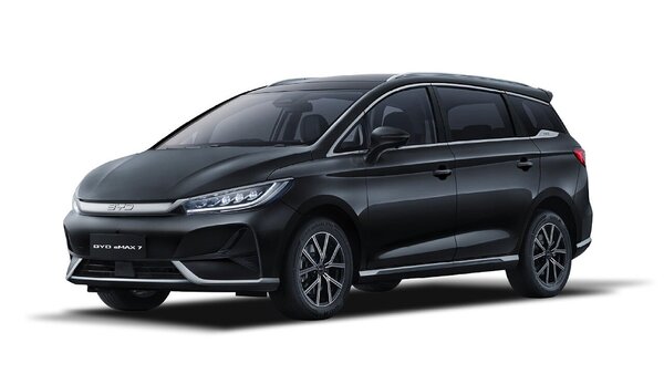 BYD eMAX 7 Cosmos Black
