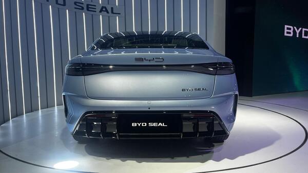 BYD Seal Rear View