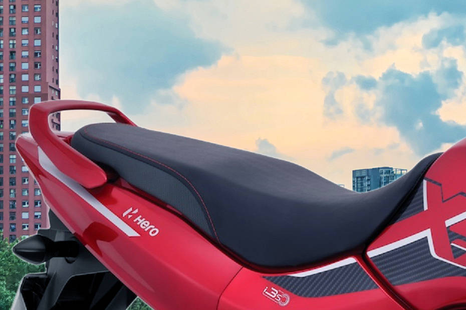 Hero Passion XTEC [2022-20240 Seat View