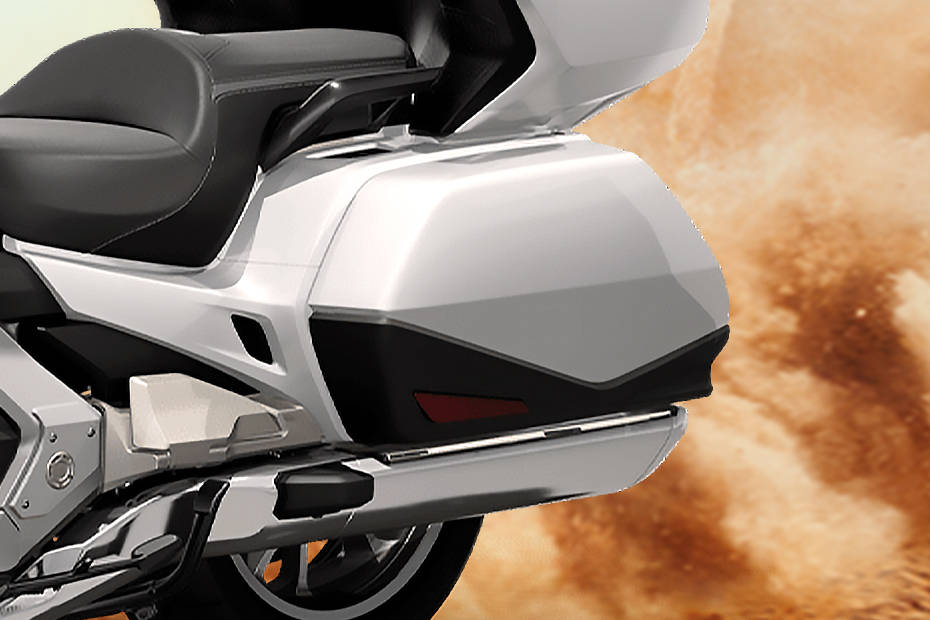 Honda Gold Wing - On-Road Price, Images, Features, Mileage