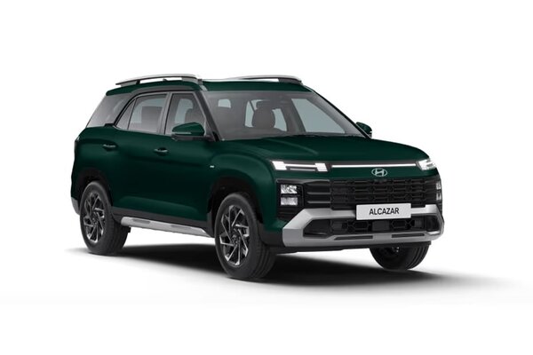 Hyundai Alcazar Robust Emerald Matte