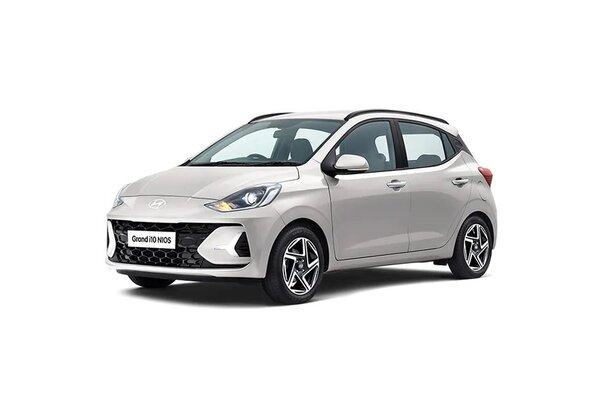 Hyundai Grand i10 Nios Atlas White