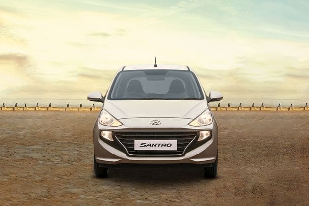 Hyundai Santro Front View