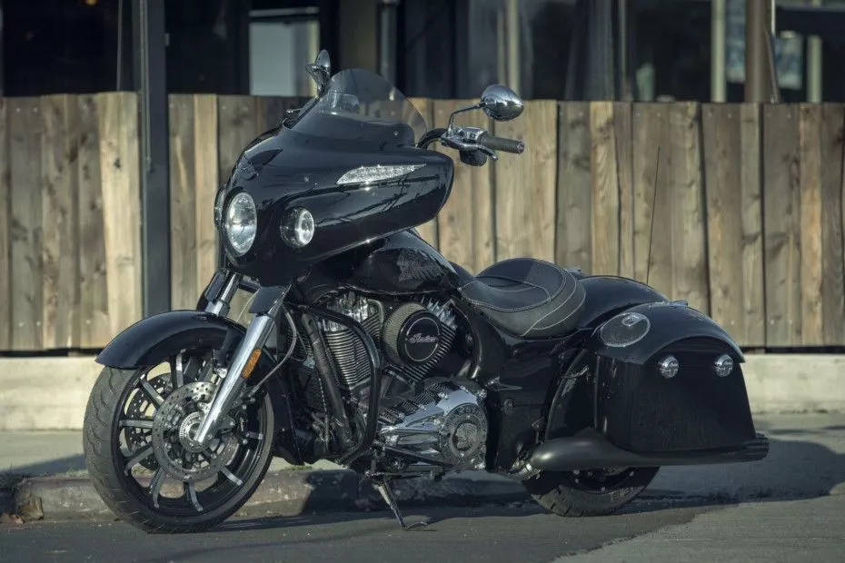 Indian Chieftain Limited Left View