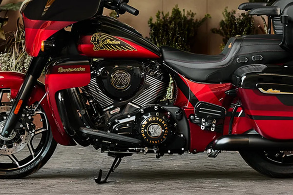 Indian Roadmaster Elite Engine View