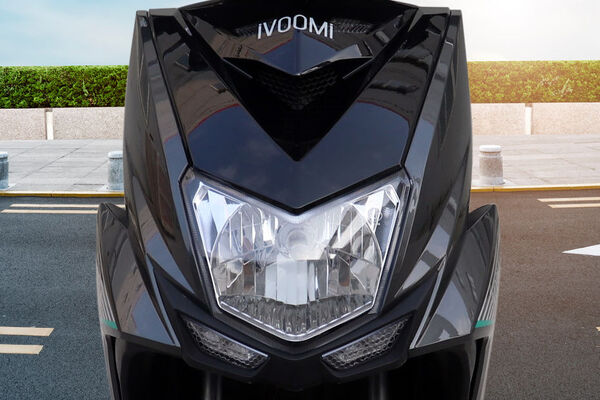iVOOMi Energy Eco Headlight View