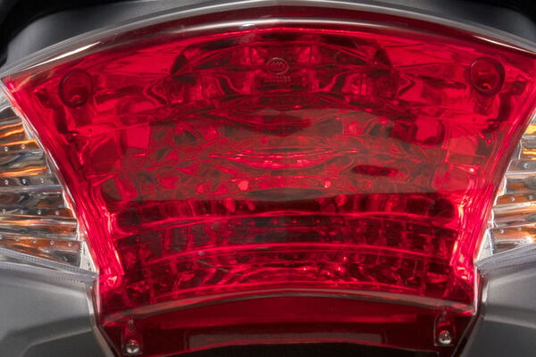 iVOOMi Energy S1 Taillight View