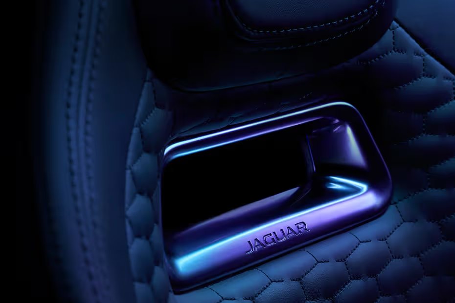 Jaguar F-Type Wireless Charging Pad