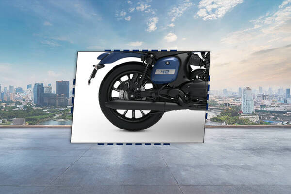 Jawa 42 Rear Tyre View
