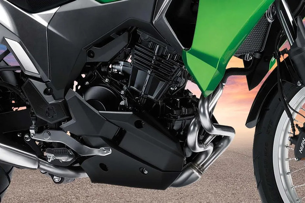 Kawasaki Versys X 300 Engine View