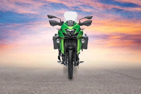 Kawasaki Versys X 300 Front View