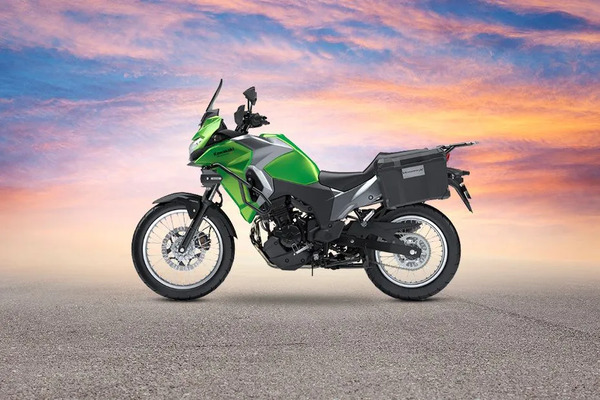 Kawasaki Versys X 300 Left View