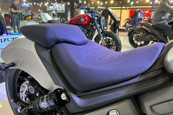 Keeway Benda Darkflag Seat View