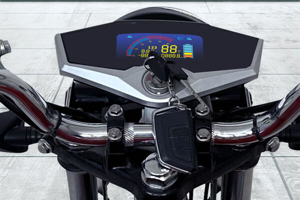 Komaki XGT Classic Speedometer View