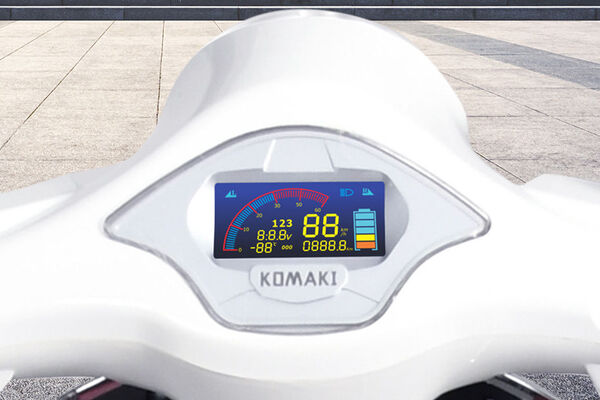 Komaki XGT VP Speedometer View
