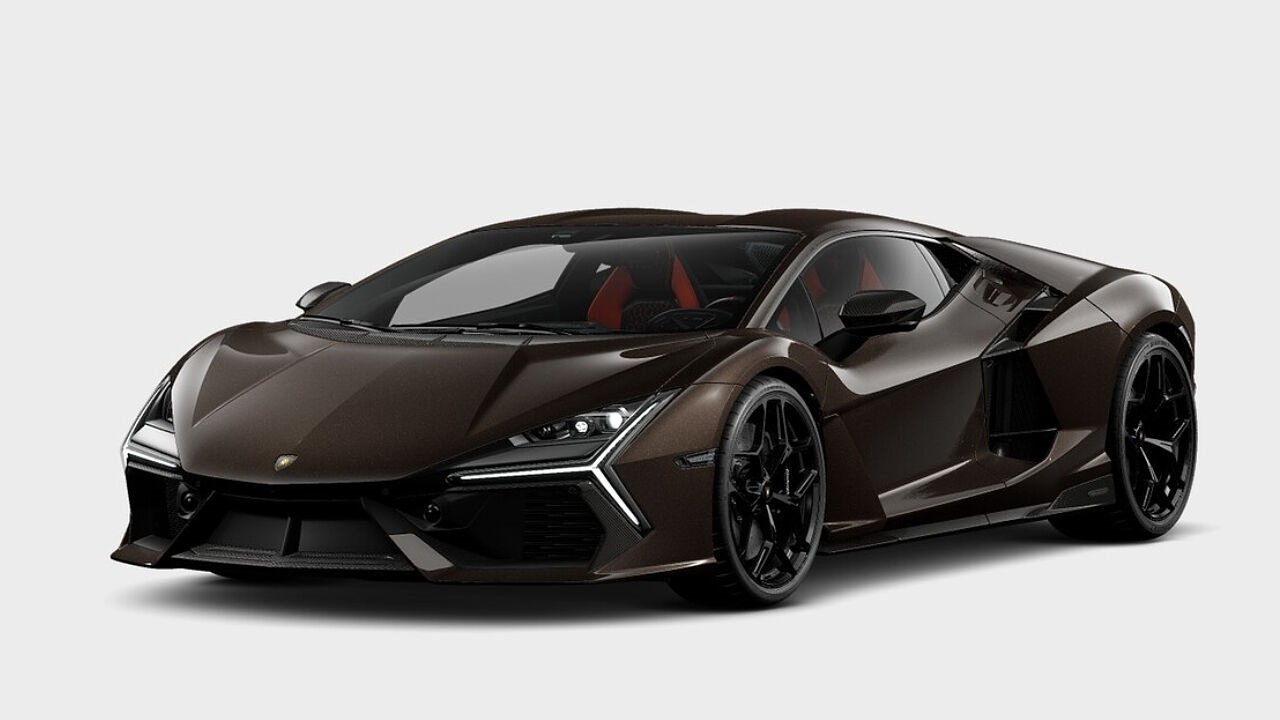 Lamborghini Revuelto Marrone Alcestis