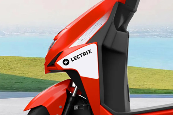 Lectrix LXS 3.0 Brand Name View