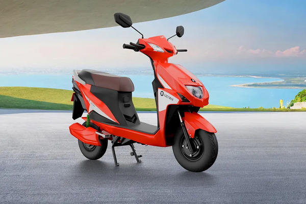 Lectrix LXS 3.0 Front Right View
