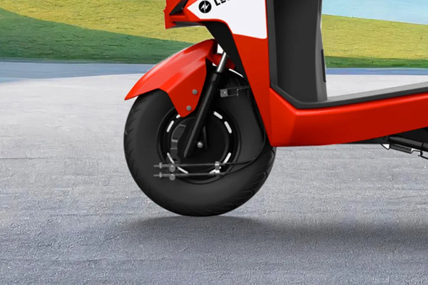 Lectrix LXS 3.0 Front Tyre View